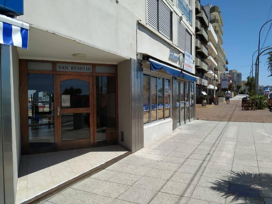 Apartamento Hermoso Ambiente Con Balcón A Metros Del Mar Mar del Plata