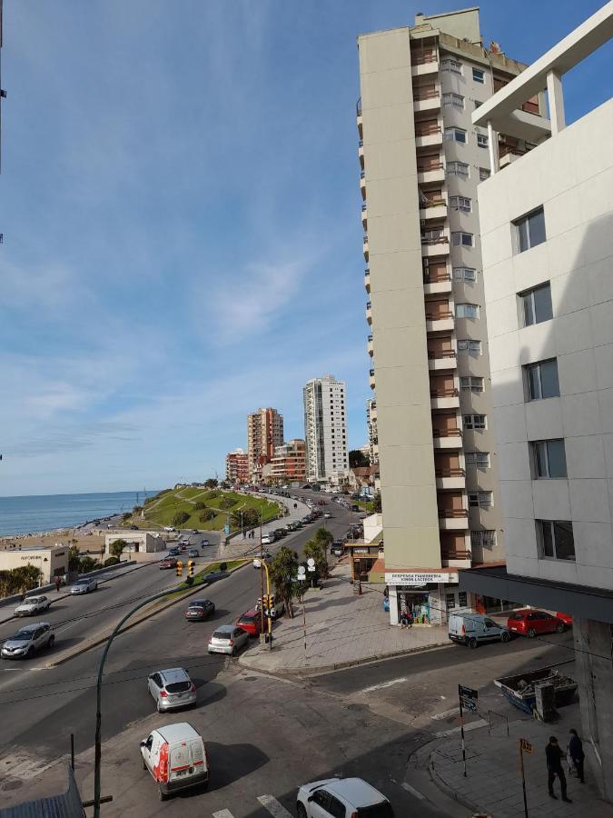 Hermoso Ambiente Con Balcón A Metros Del Mar Mar del Plata